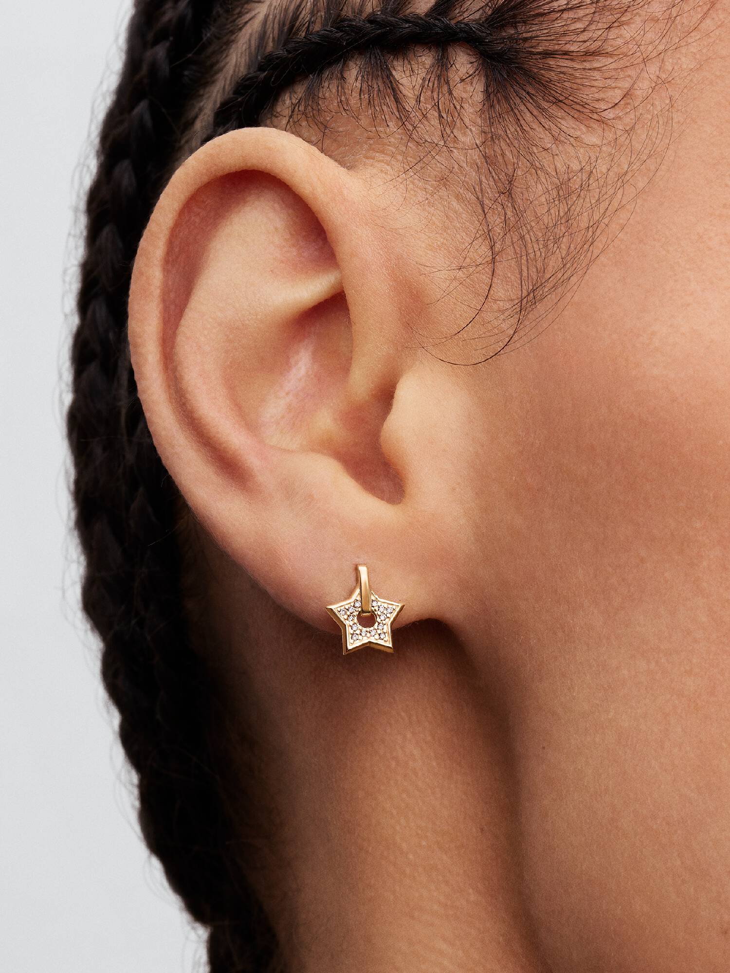 Pandora Talisman 14k Gold Lab-grown Diamond Pavé Star Stud Earrings 