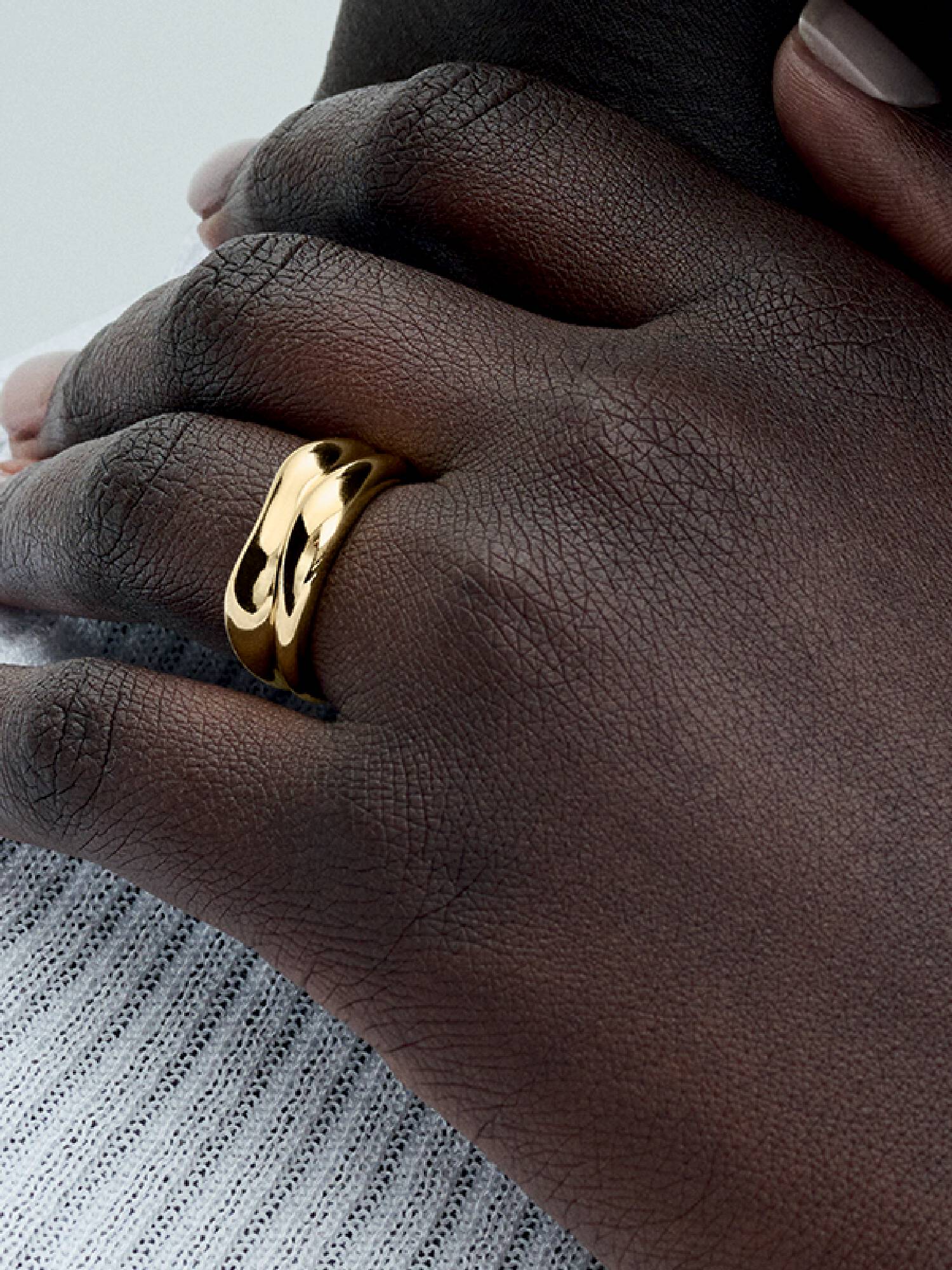 Organically Shaped Stacking Rings