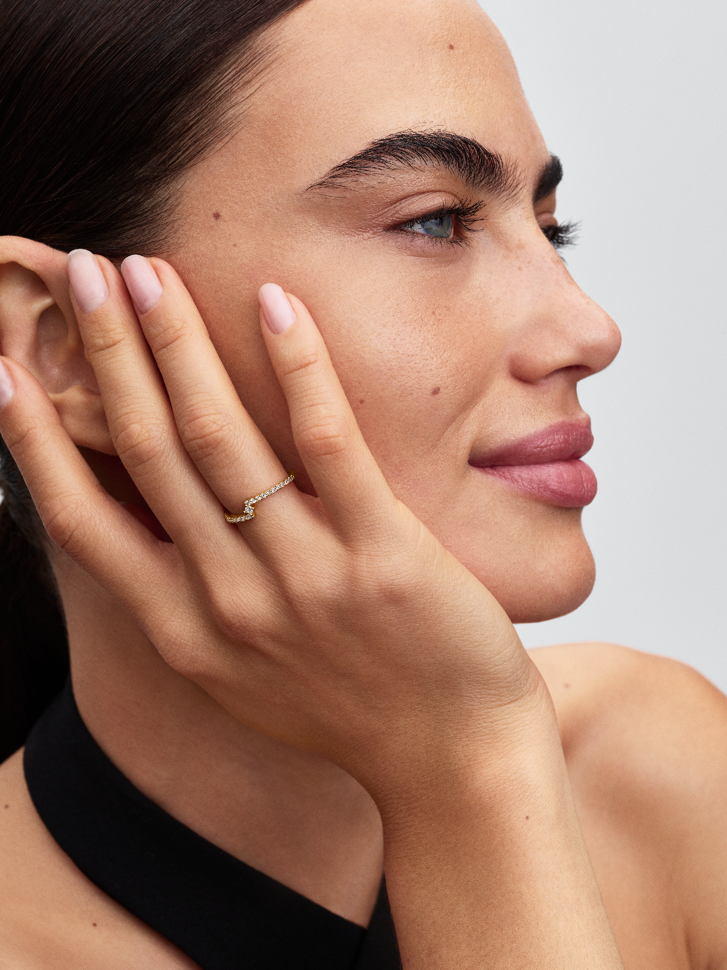 Sparkling Split Pavé Ring