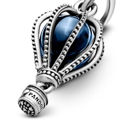 Pandora - Go explore with our new hot air balloon charms