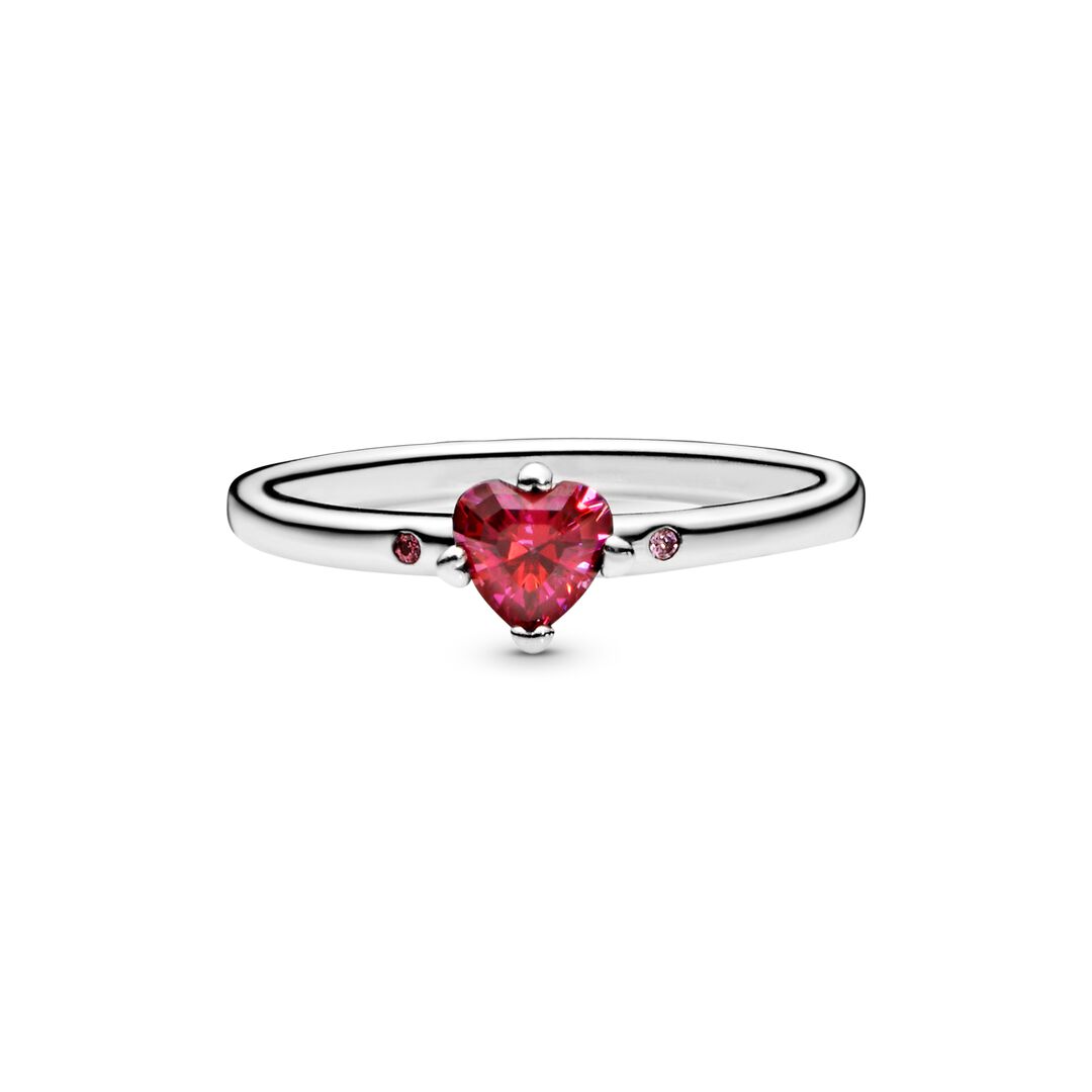 Sparkling Red Heart Ring