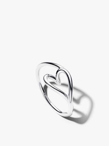 Essence Delicate Heart Friendship Ring Set
