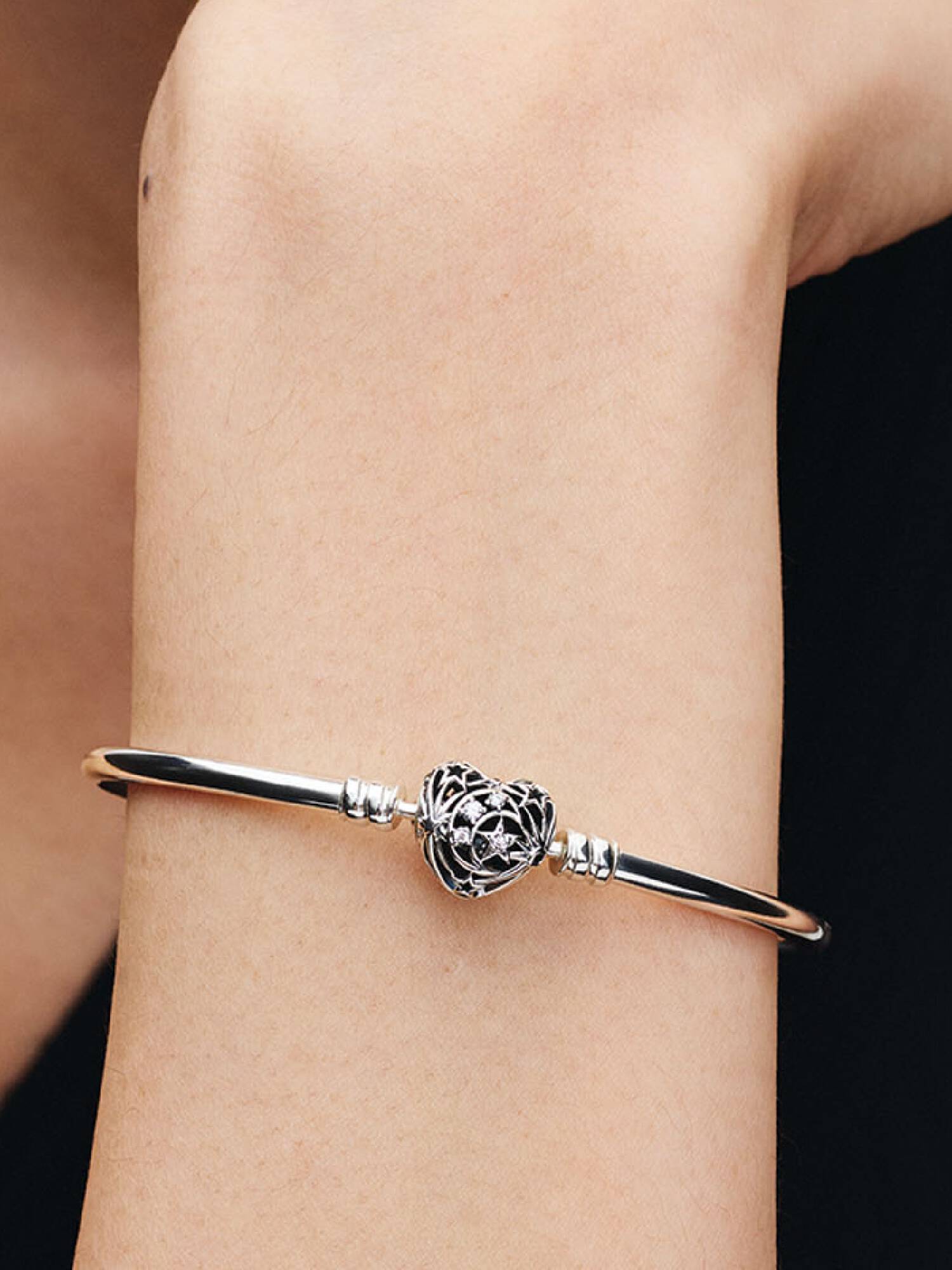 FINAL SALE - Celestial Heart Clasp Bangle