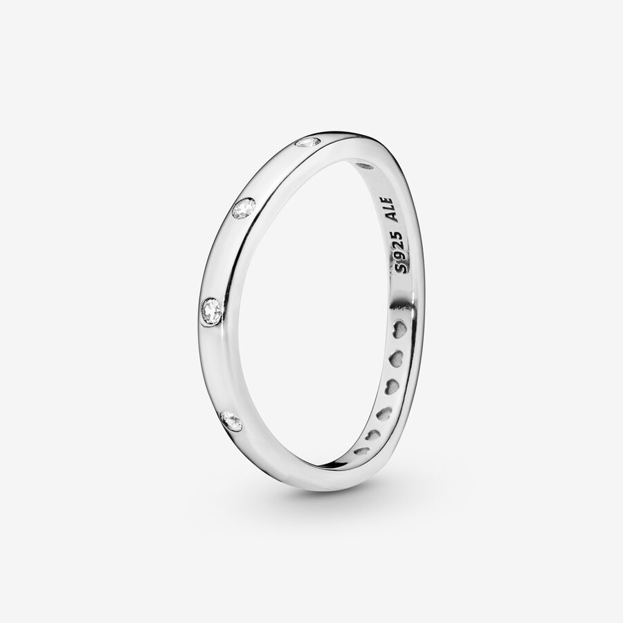 FINAL SALE - Minimalistic Curved Ring image number 0
