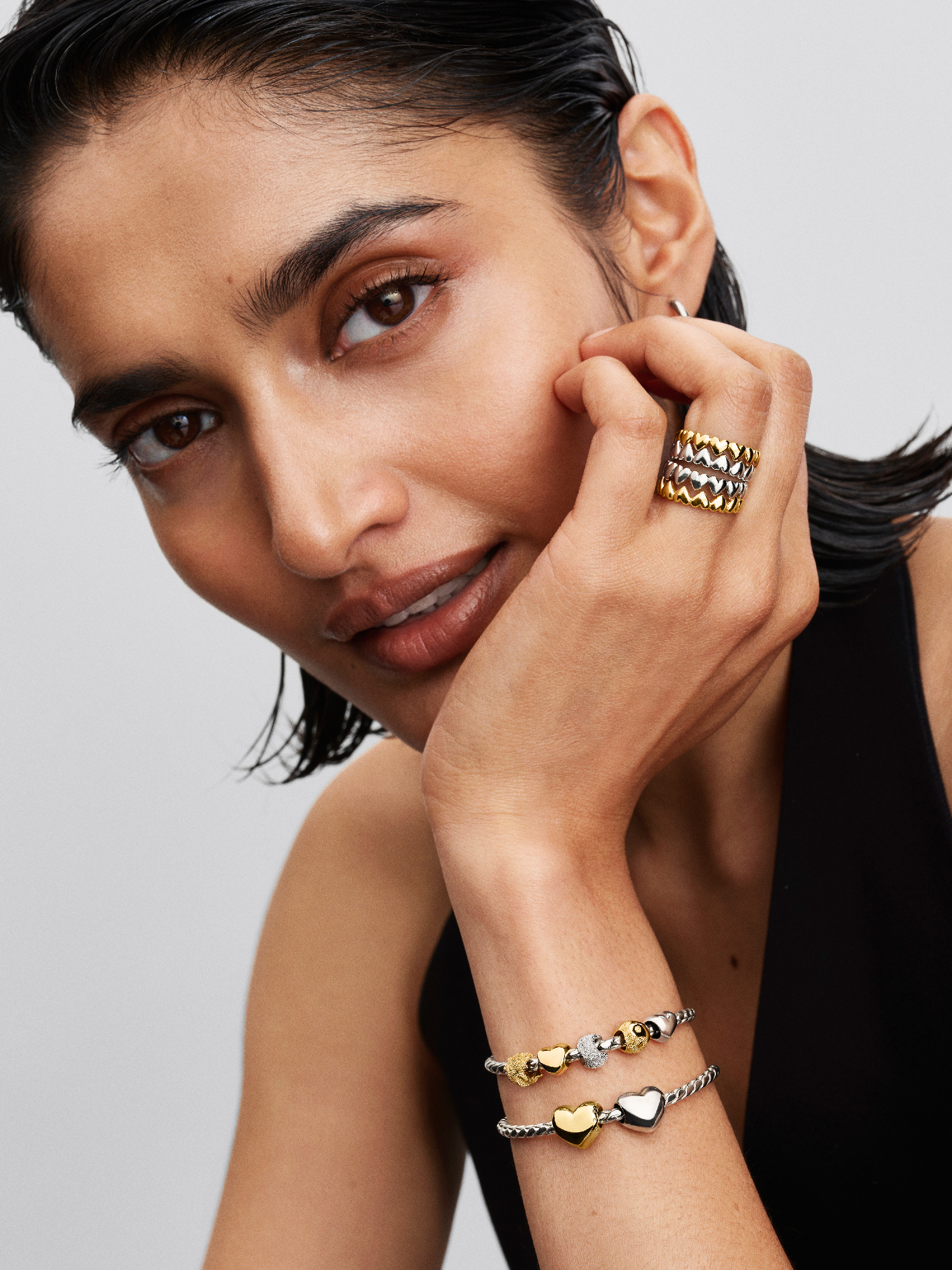 Round Clasp Wing Chain Bracelet | Sterling silver | Pandora US