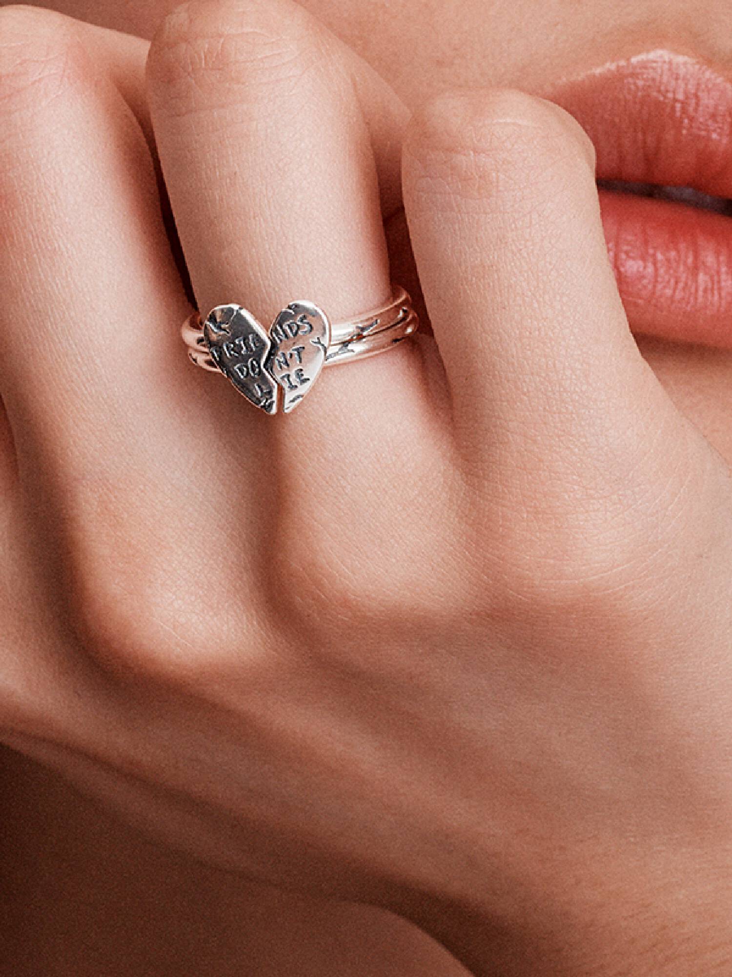 FINAL SALE - Stranger Things Friends Don't Lie Splittable Ring